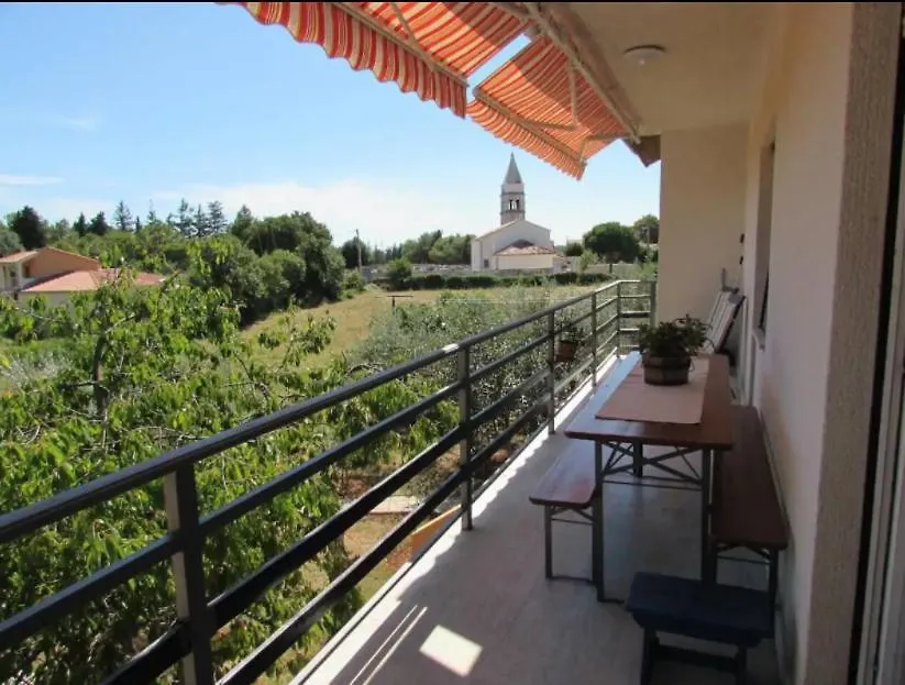 Bibi Apartment Krnica 0*,  Croatia